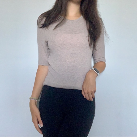 WILFRED - Aritzia T-Shirt - Picture 2 of 5